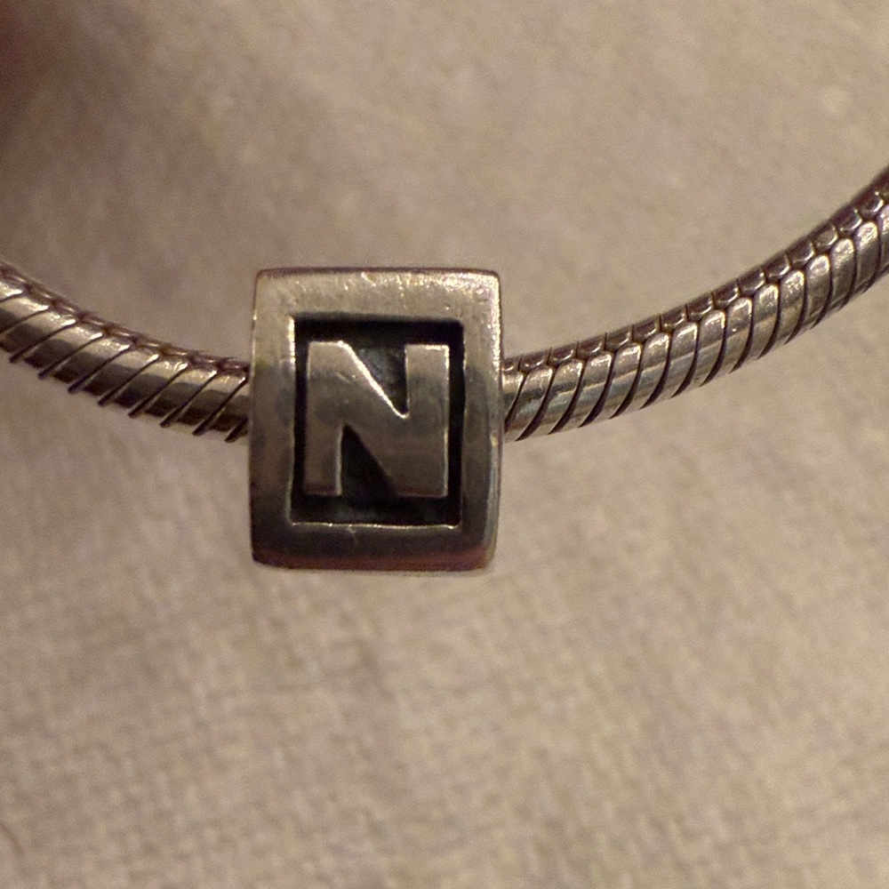 Pandora N charm 100% Authentic